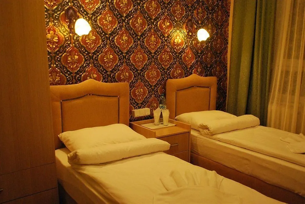 Med Cezir Hotel Istanbul 3*,